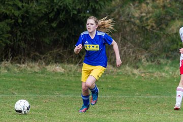 Bild 233 - B-Juniorinnen Tus Tensfeld - TSV Gnutz o.W. : Ergebnis: 1:3